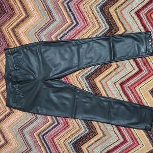 Kut from the Kloth skinny ankle 👖